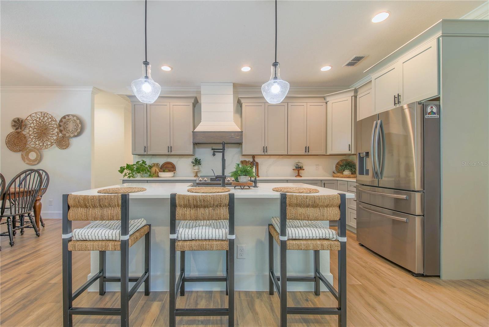 1 PINE FOREST DR, HAINES CITY, FL, 33844