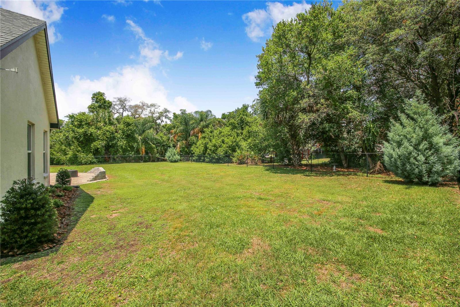 1 PINE FOREST DR, HAINES CITY, FL, 33844