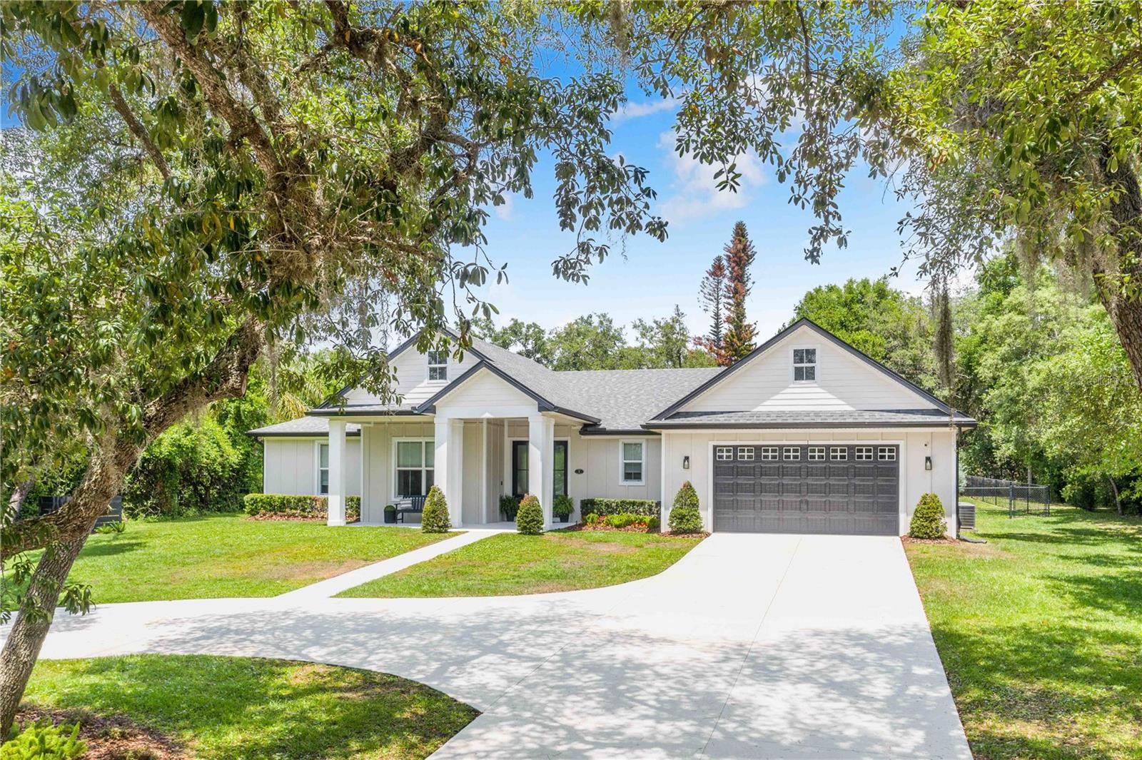 1 PINE FOREST DR, HAINES CITY, FL, 33844