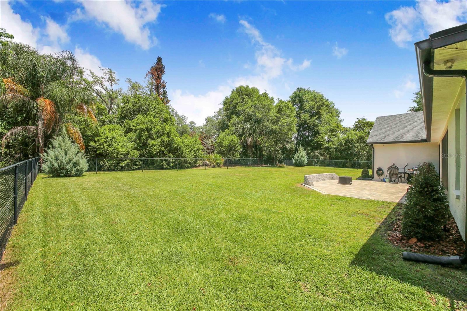 1 PINE FOREST DR, HAINES CITY, FL, 33844