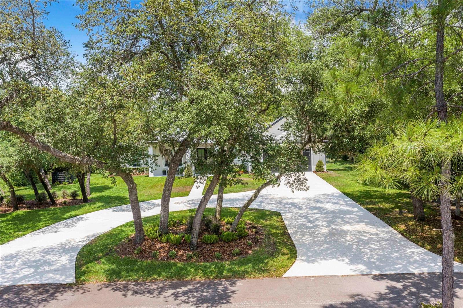 1 PINE FOREST DR, HAINES CITY, FL, 33844