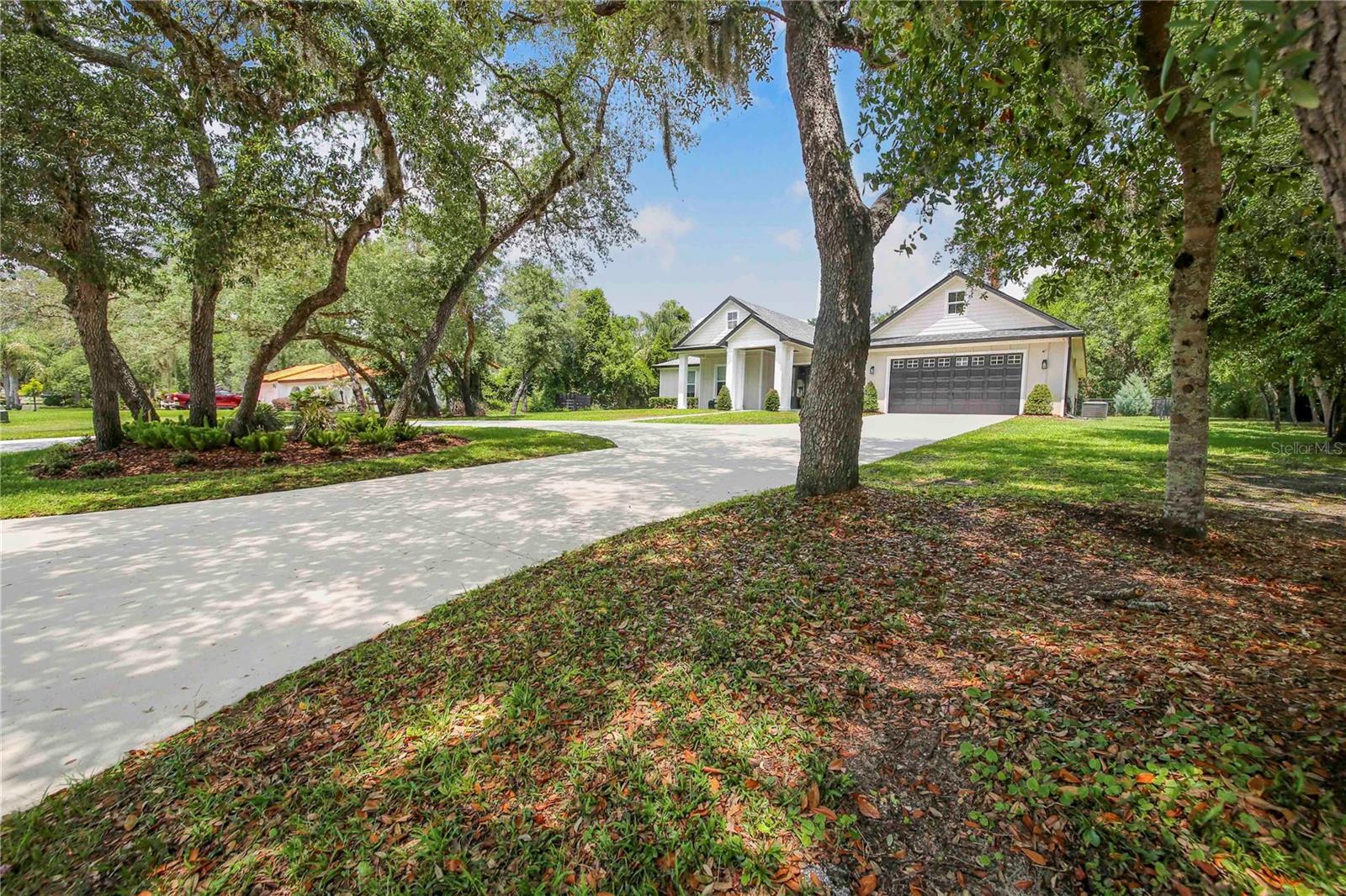 1 PINE FOREST DR, HAINES CITY, FL, 33844