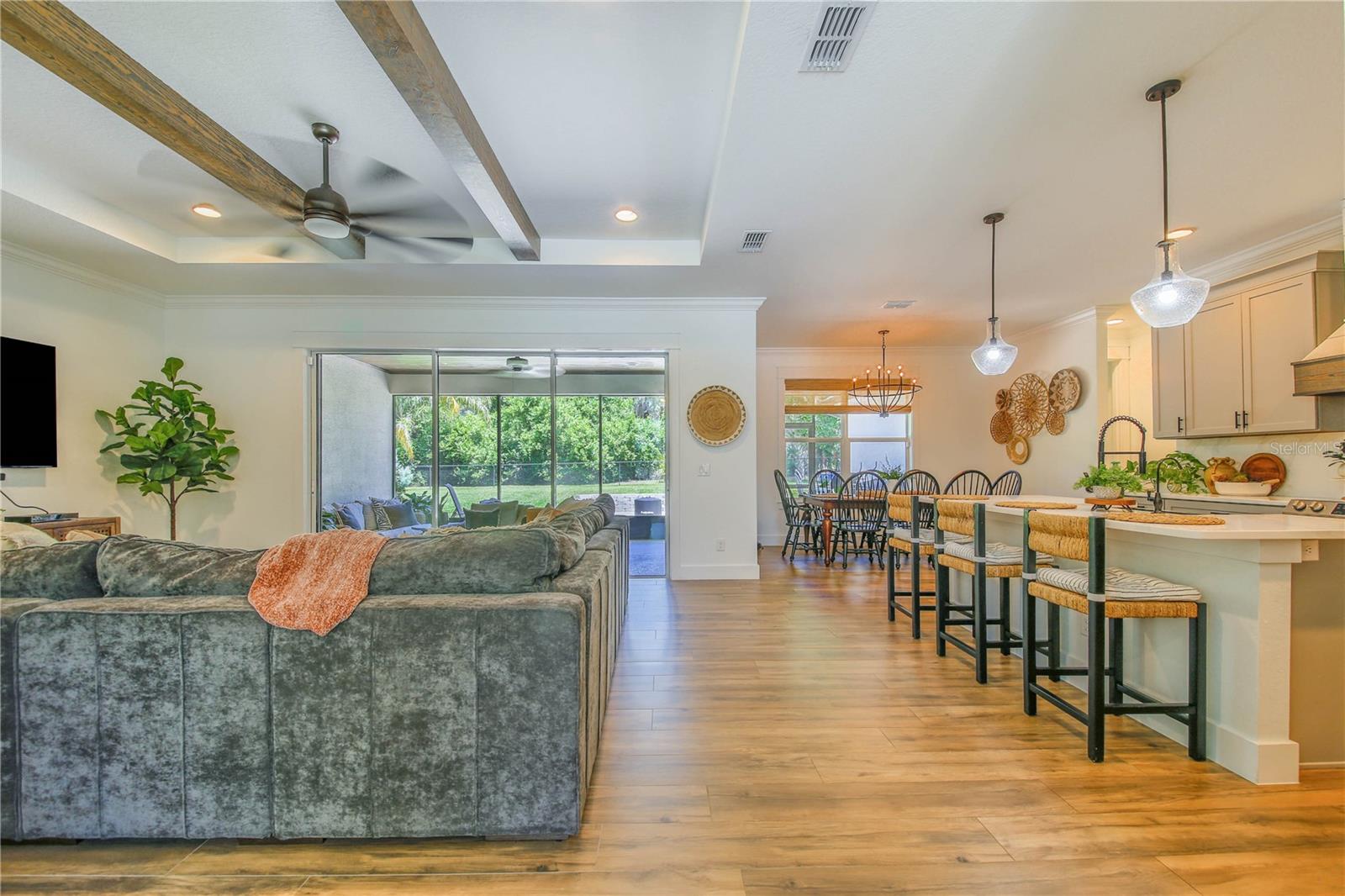 1 PINE FOREST DR, HAINES CITY, FL, 33844