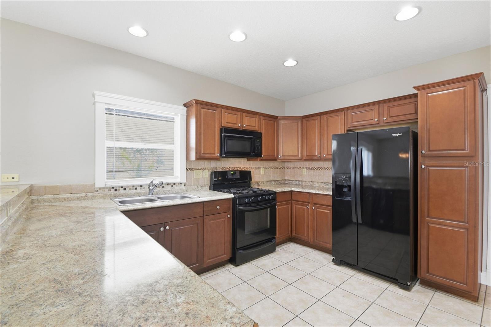 6409 BRIDGECREST DR, LITHIA, FL, 33547