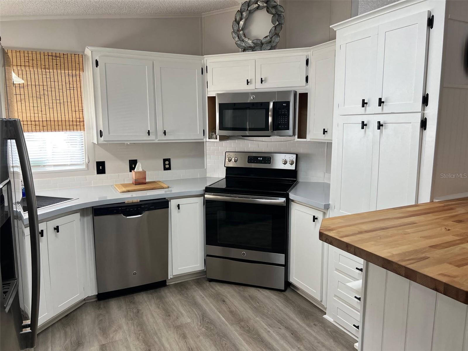 1001 STARKEY RD #331, LARGO, FL, 33771