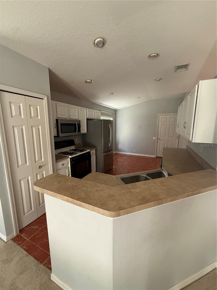 4179 WHISTLEWOOD CIR, LAKELAND, FL, 33811