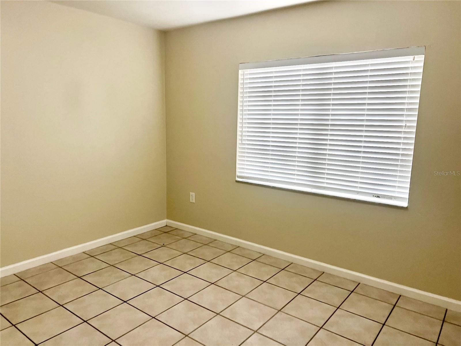 3110 W IVY ST, TAMPA, FL, 33607