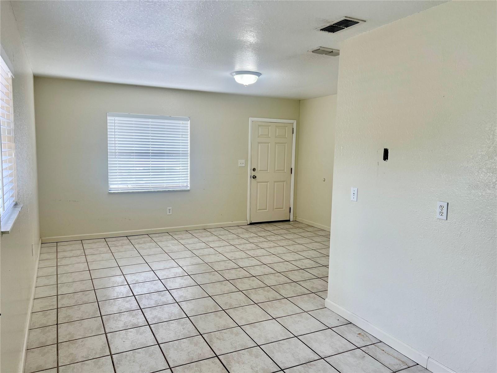 3110 W IVY ST, TAMPA, FL, 33607