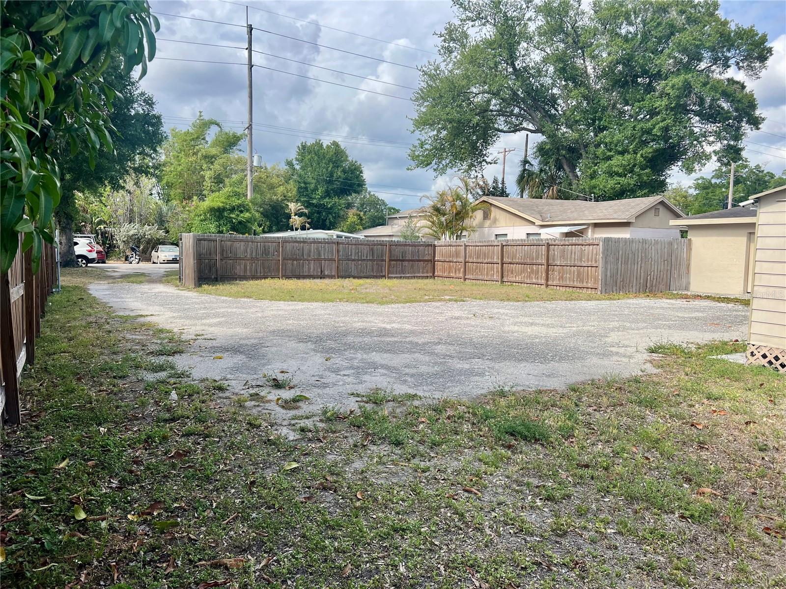 3110 W IVY ST, TAMPA, FL, 33607
