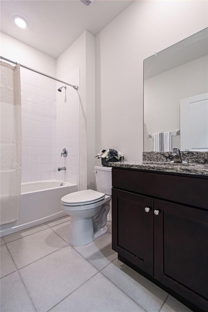 1052 MANZANAR PL, WESLEY CHAPEL, FL, 33543