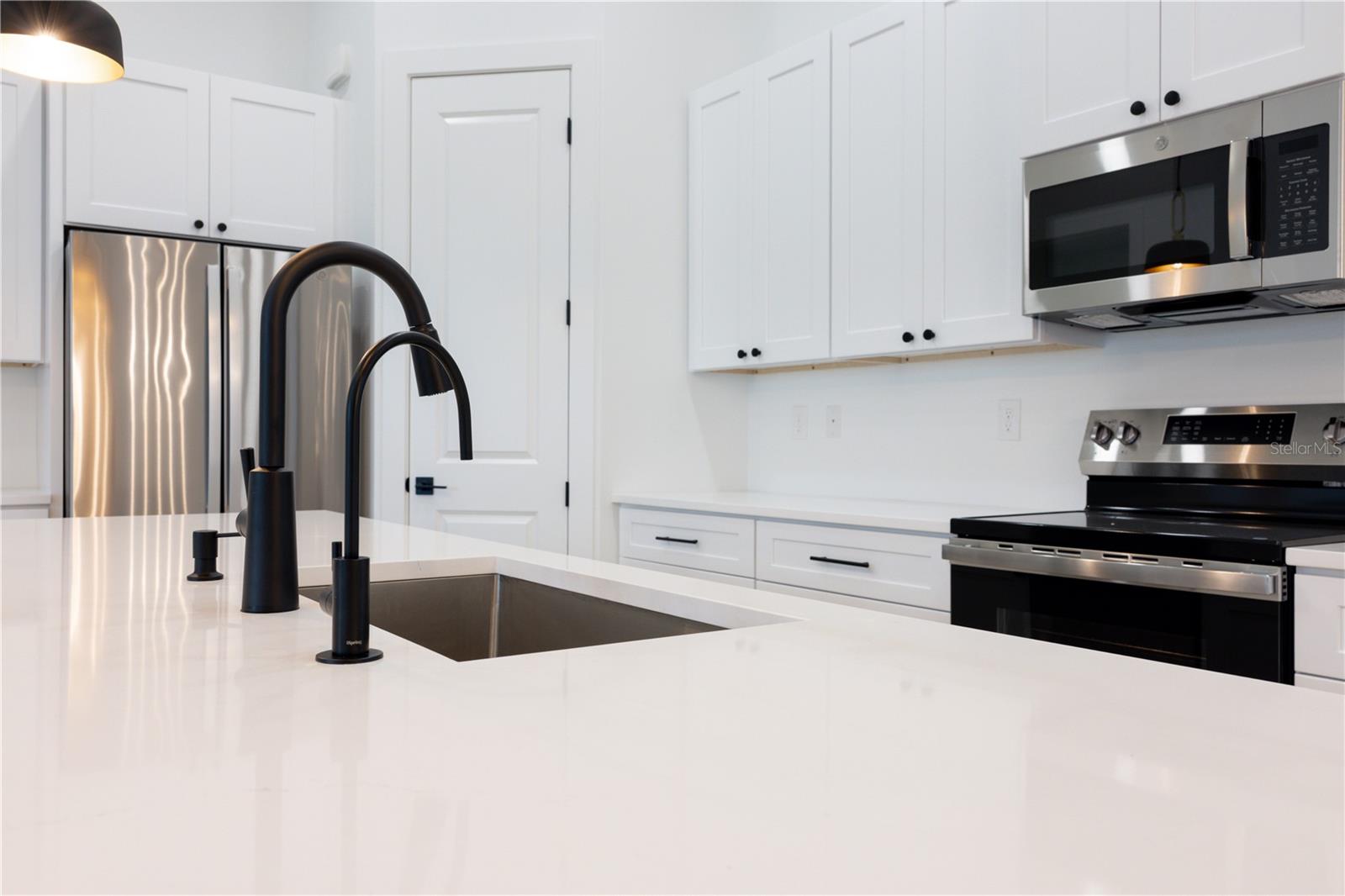 3041 DRAPER TER, NORTH PORT, FL, 34286