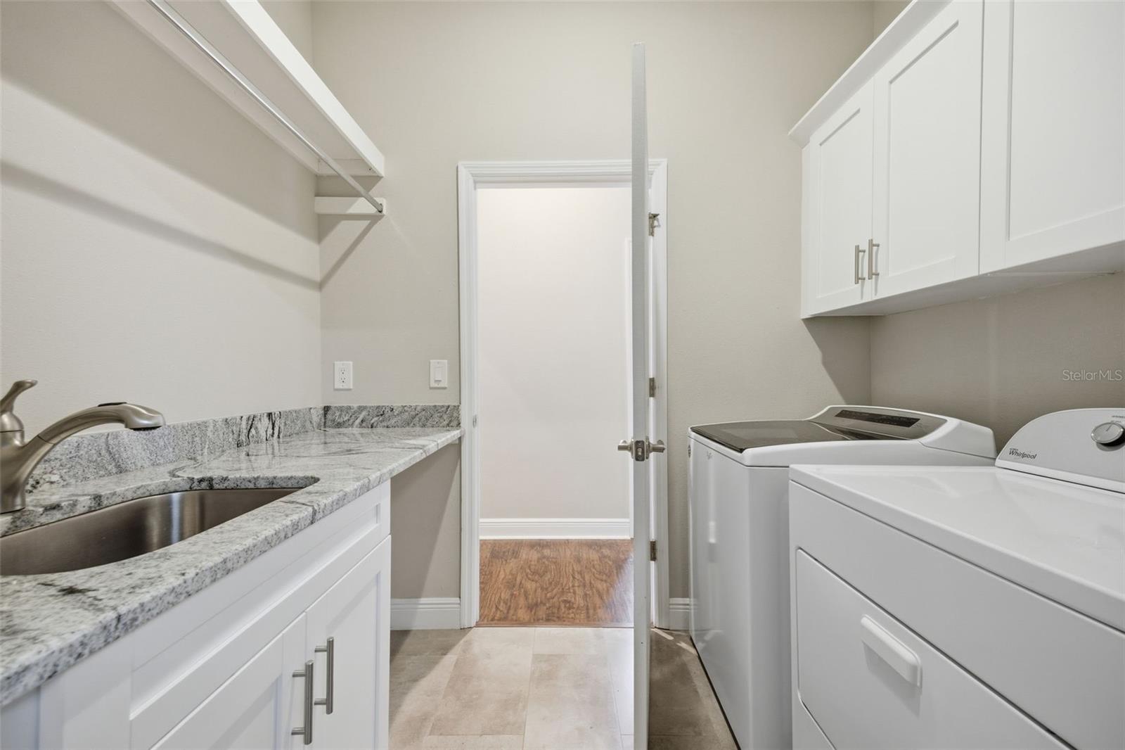 2902 W HEITER ST, TAMPA, FL, 33607