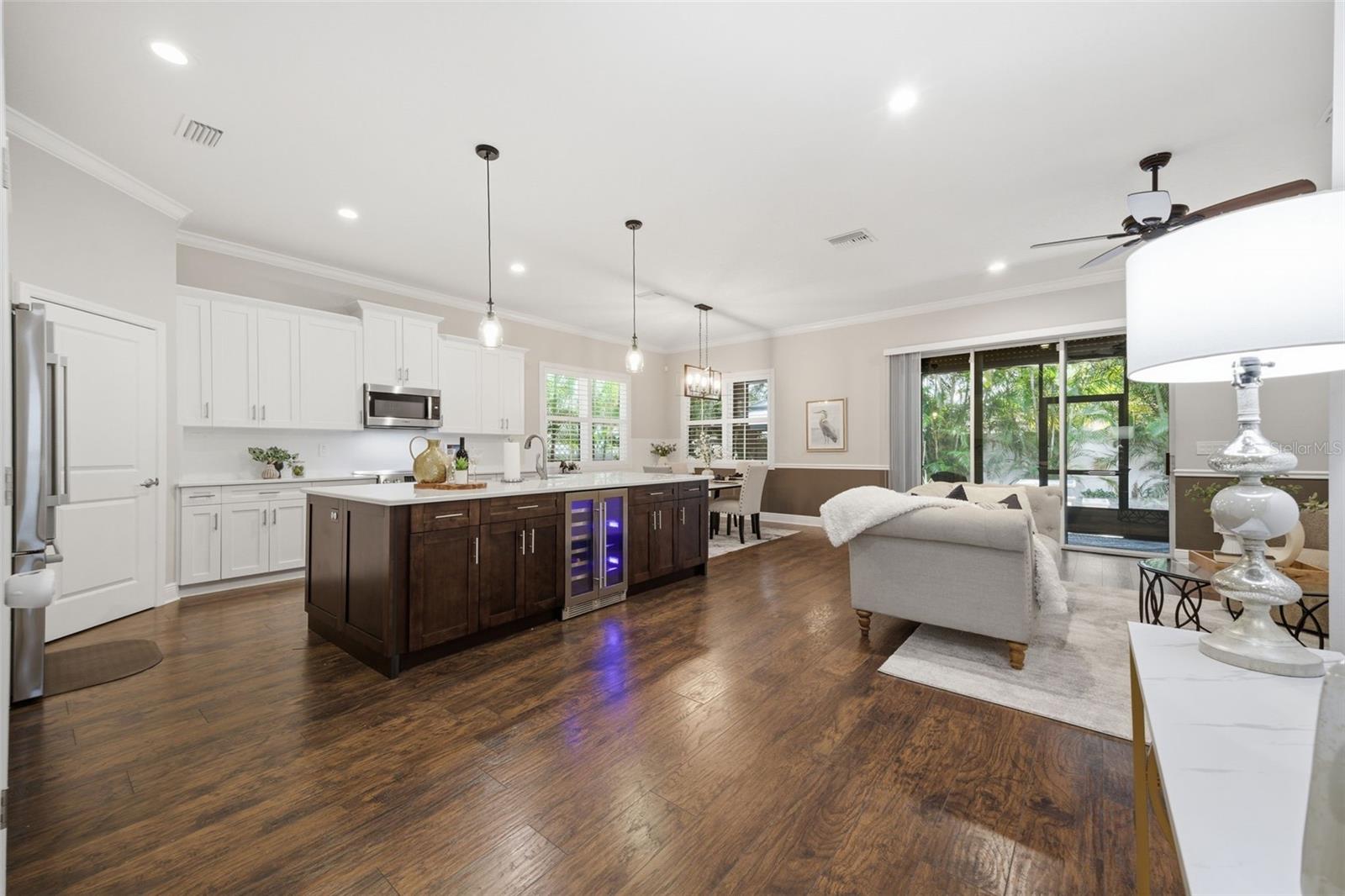2902 W HEITER ST, TAMPA, FL, 33607