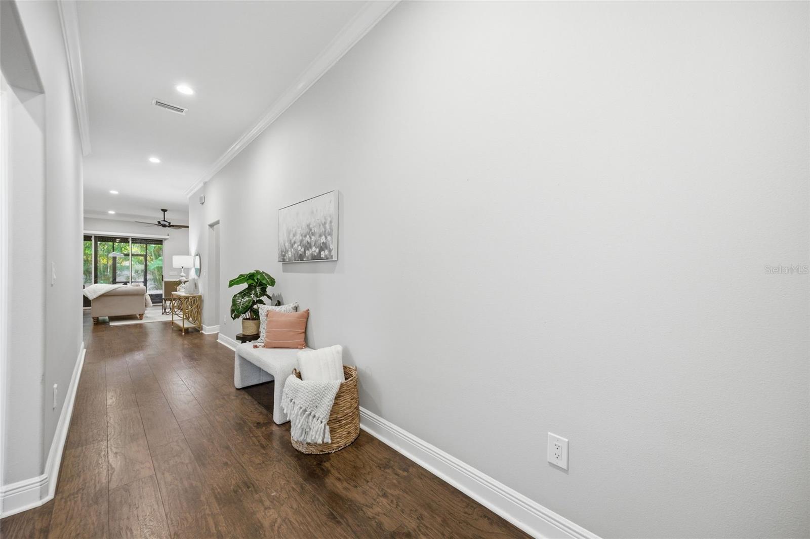 2902 W HEITER ST, TAMPA, FL, 33607