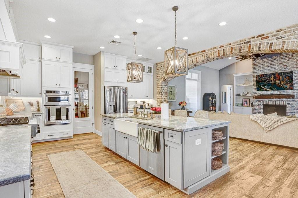 11634 DAVIS POOL RD, SEFFNER, FL, 33584