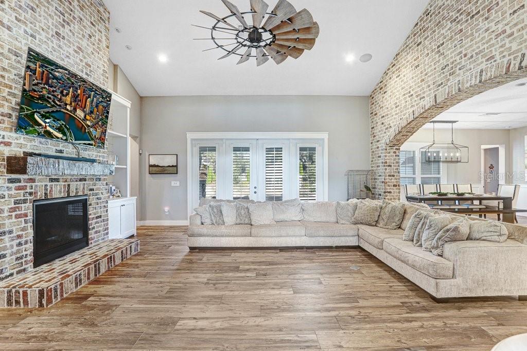 11634 DAVIS POOL RD, SEFFNER, FL, 33584