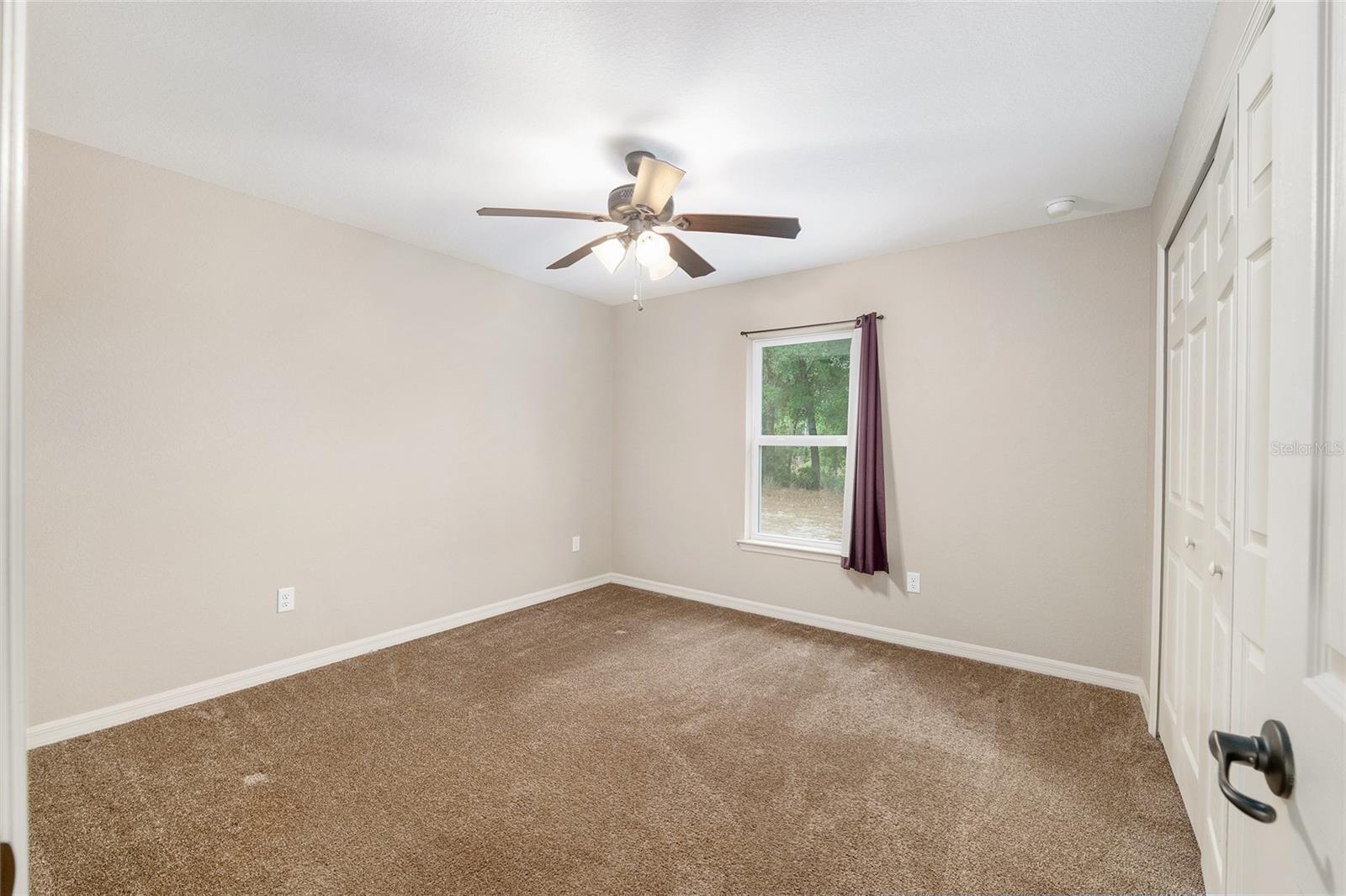 2 HEMLOCK LOOP DR, OCALA, FL, 34472