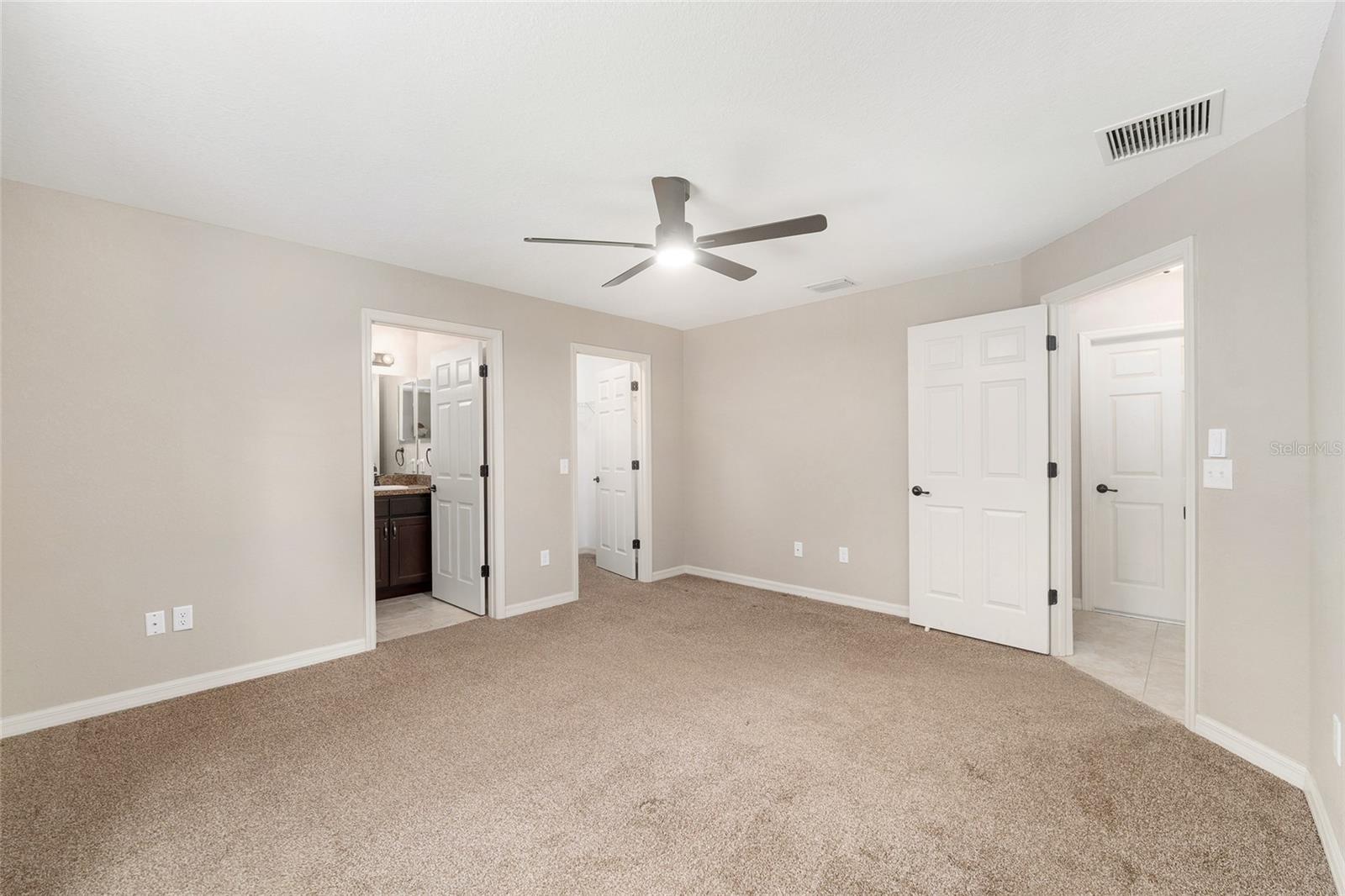 2 HEMLOCK LOOP DR, OCALA, FL, 34472