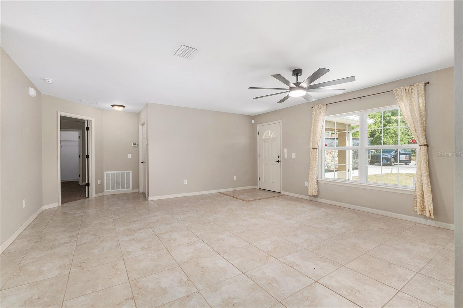 2 HEMLOCK LOOP DR, OCALA, FL, 34472