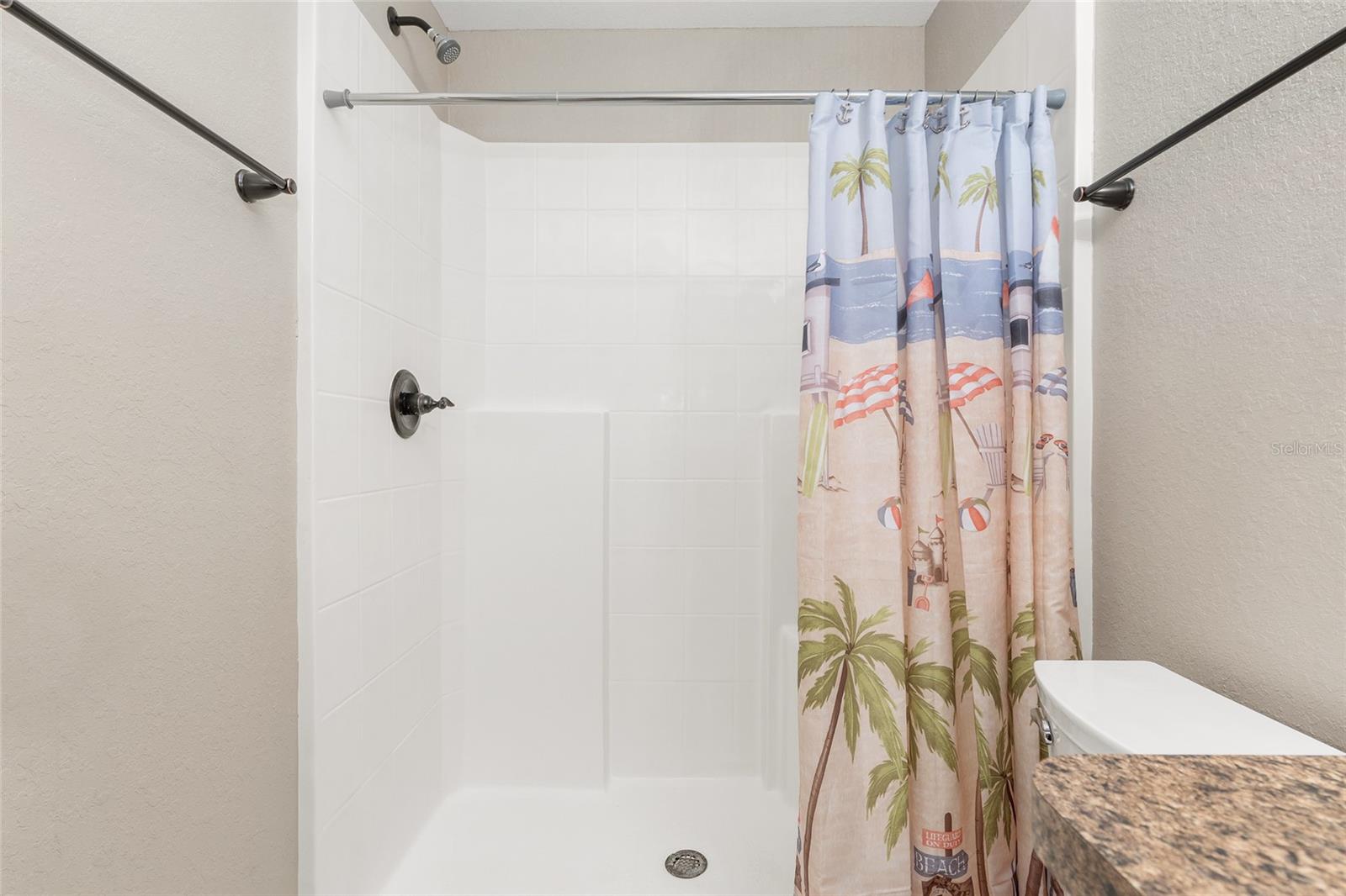 2 HEMLOCK LOOP DR, OCALA, FL, 34472