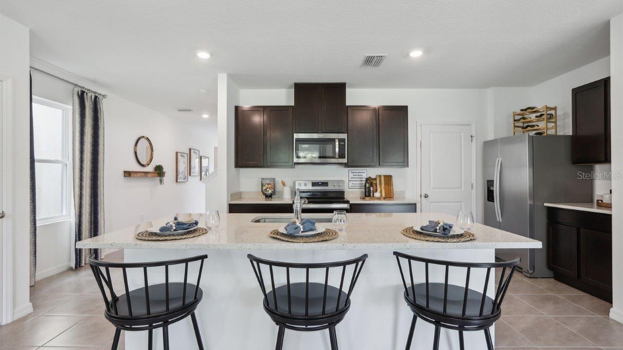 5295 BERRY BAY AVE, WIMAUMA, FL, 33598