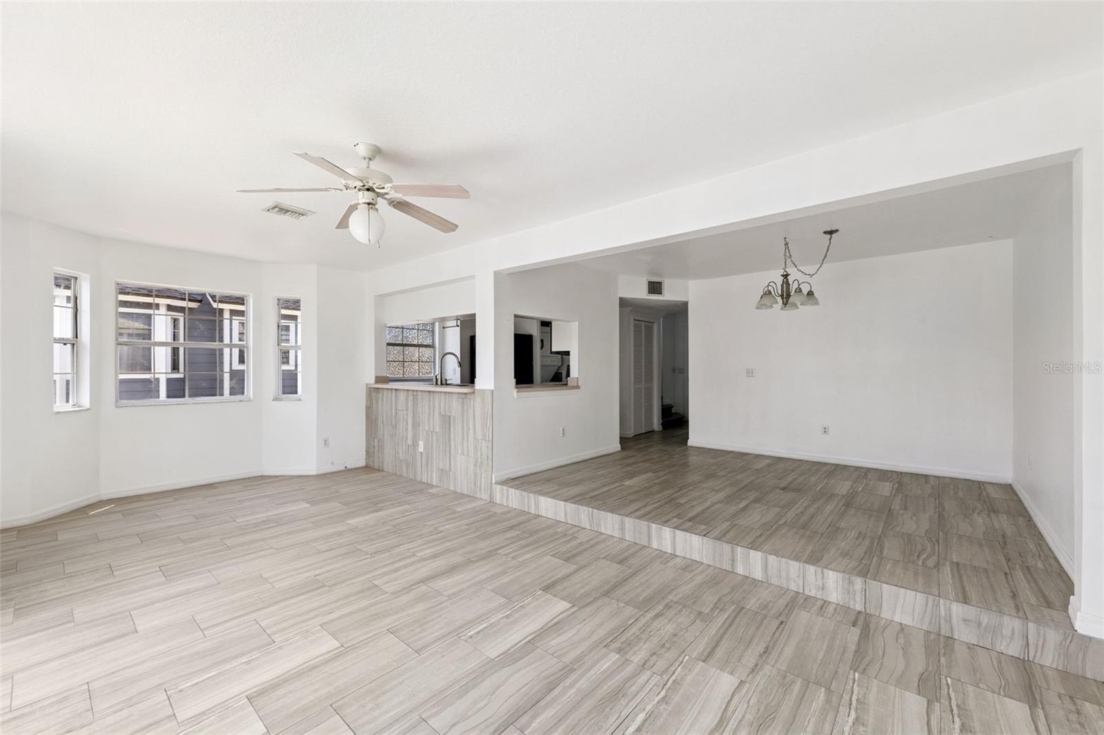 143 MANGO DR, DAVENPORT, FL, 33897