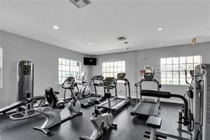 9832 LAKE CHASE ISLAND WAY, TAMPA, FL, 33626