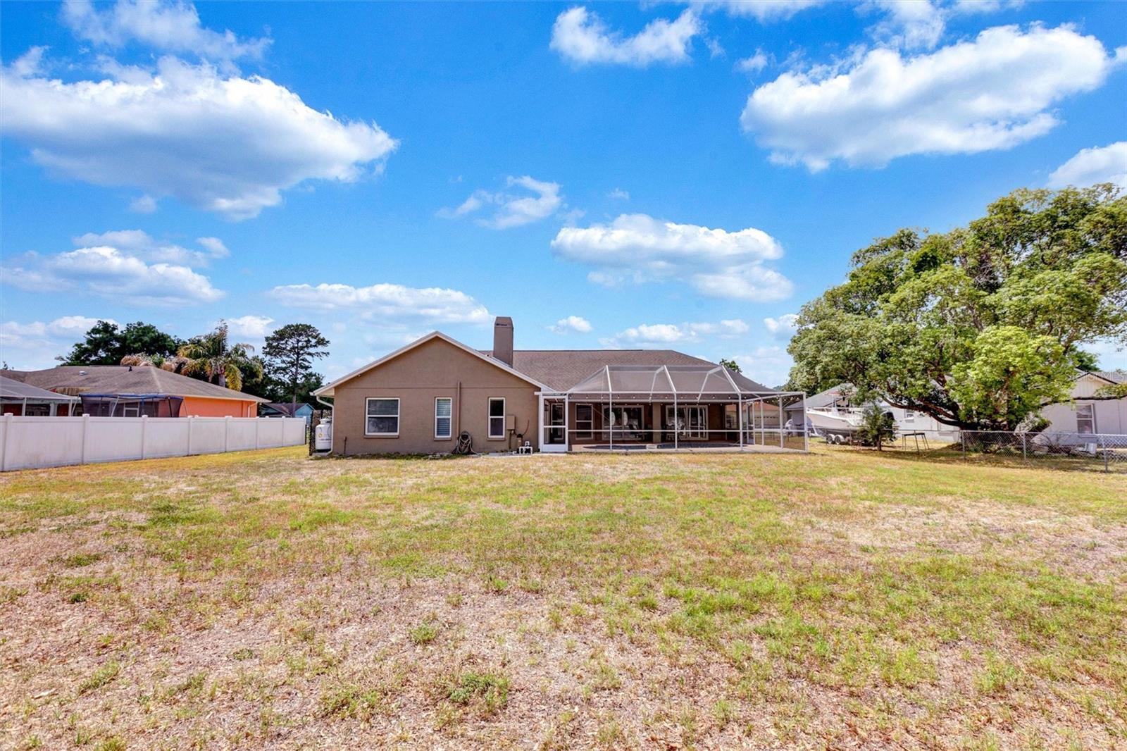 12229 LANGSHAW DR, THONOTOSASSA, FL, 33592