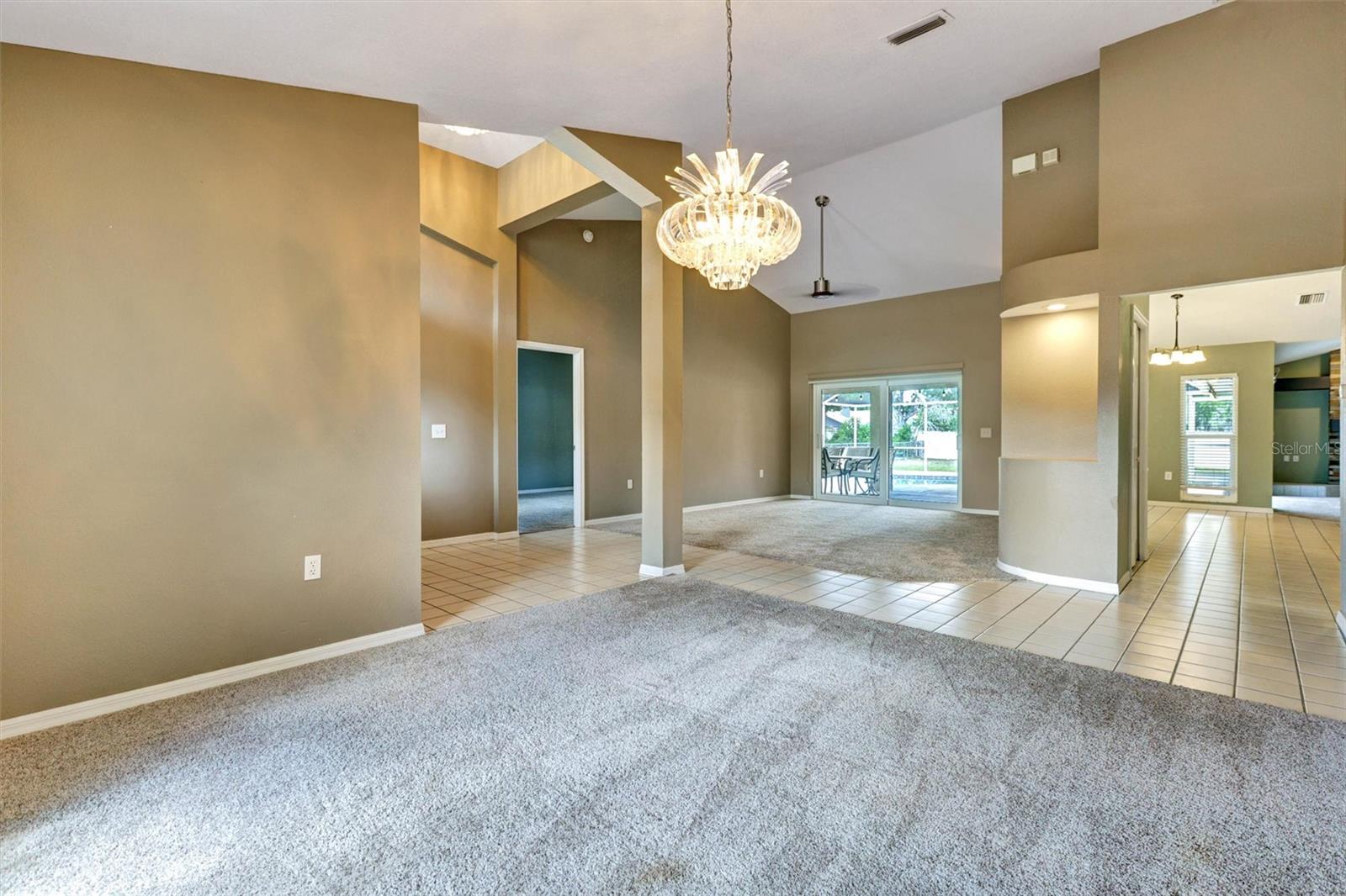 12229 LANGSHAW DR, THONOTOSASSA, FL, 33592