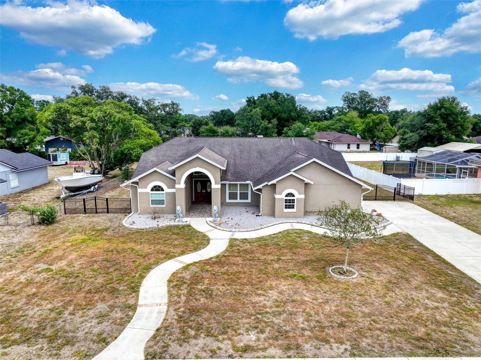 12229 LANGSHAW DR, THONOTOSASSA, FL, 33592