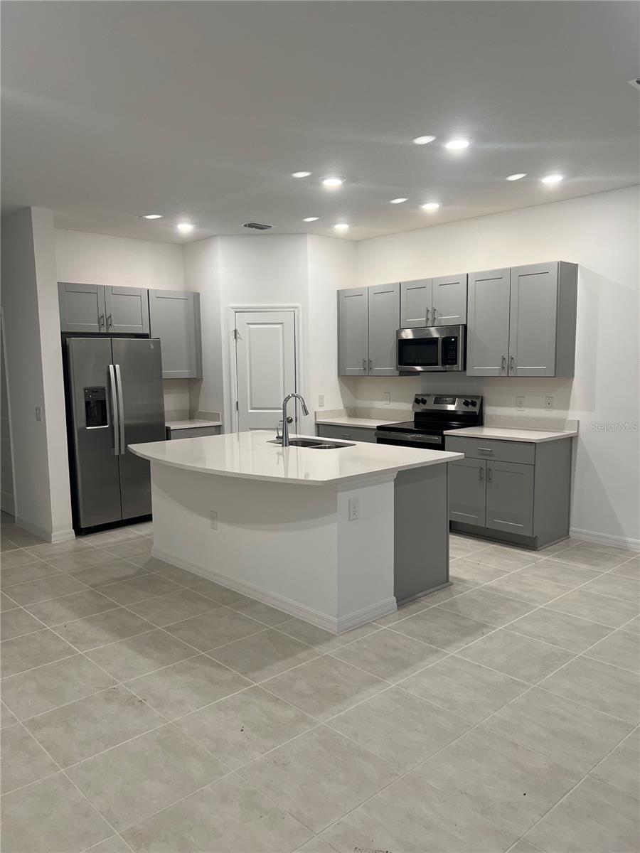 5080 REVOLUTIONARY WAY, ST CLOUD, FL, 34769