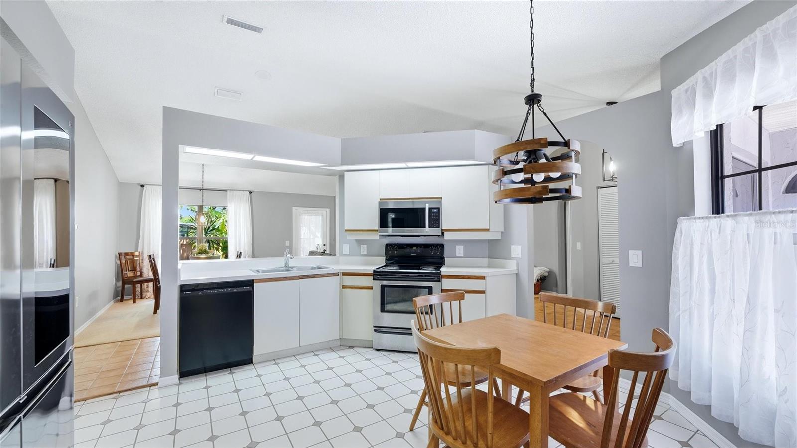 2519 WOOD OAK DR, SARASOTA, FL, 34232