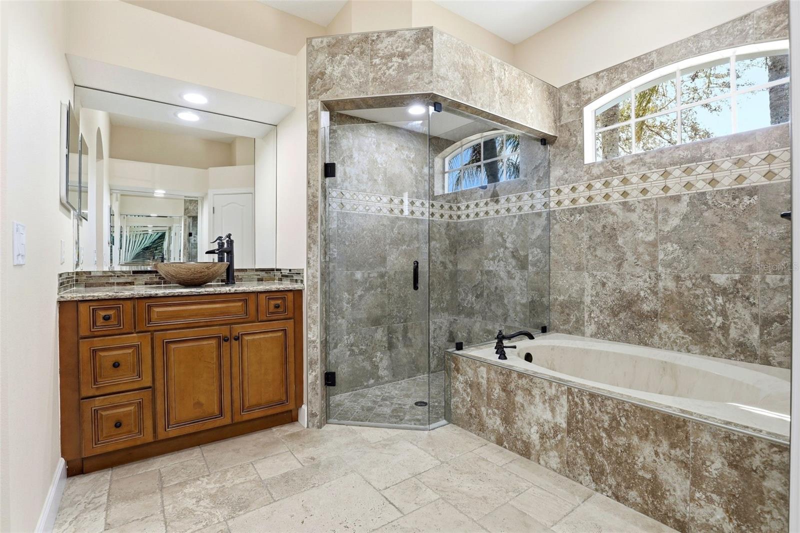 1356 ANNA CATHERINE DR, ORLANDO, FL, 32828