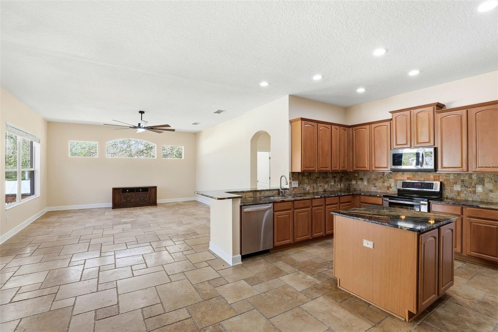 1356 ANNA CATHERINE DR, ORLANDO, FL, 32828