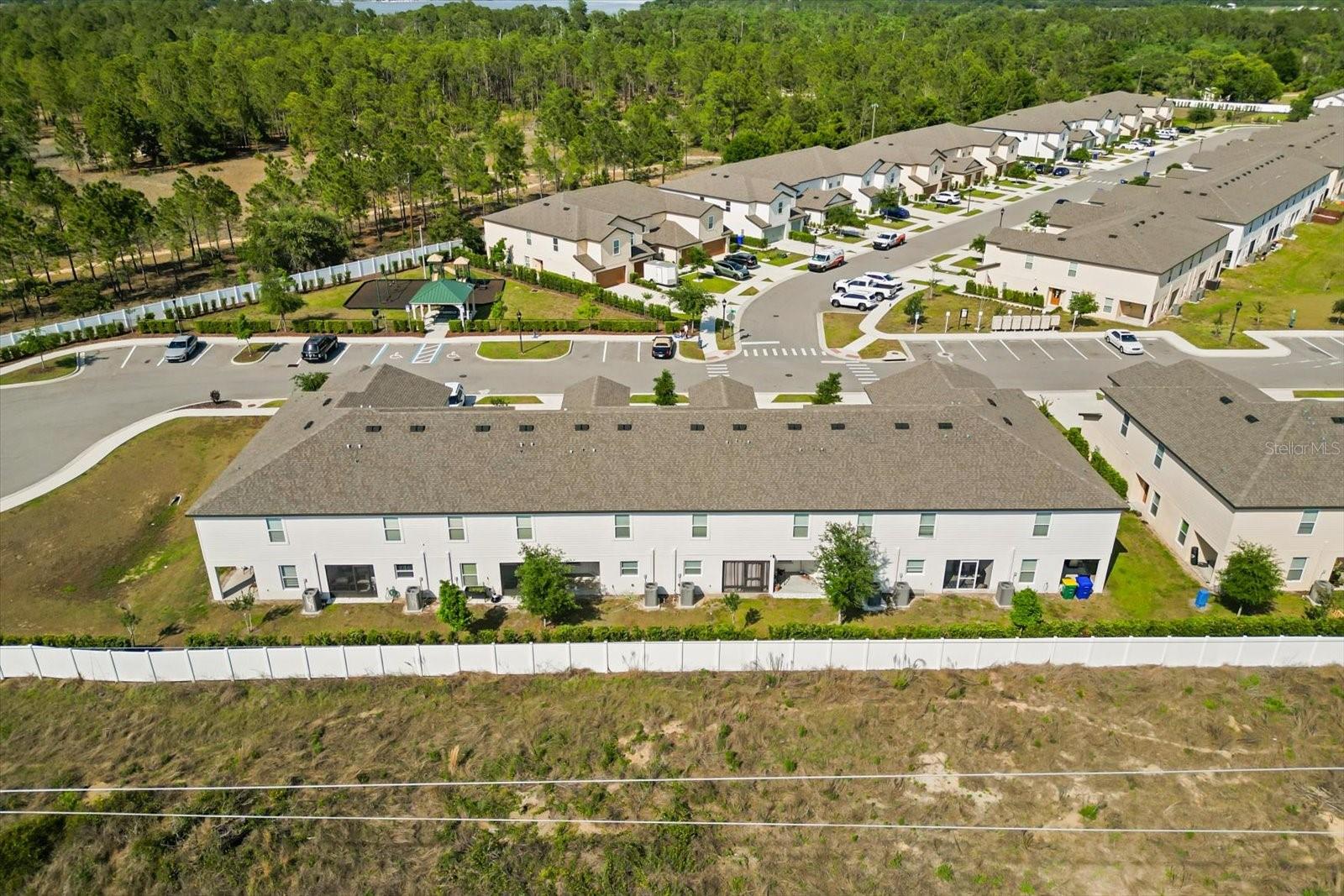 1758 WITHERNSEA CT, TAVARES, FL, 32778