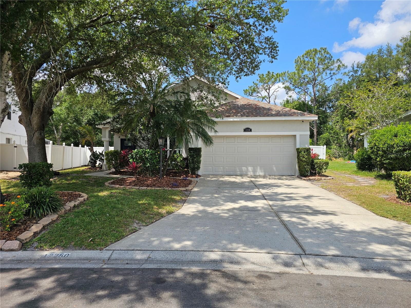 12250 HOLLYBUSH TER, LAKEWOOD RANCH, FL, 34202