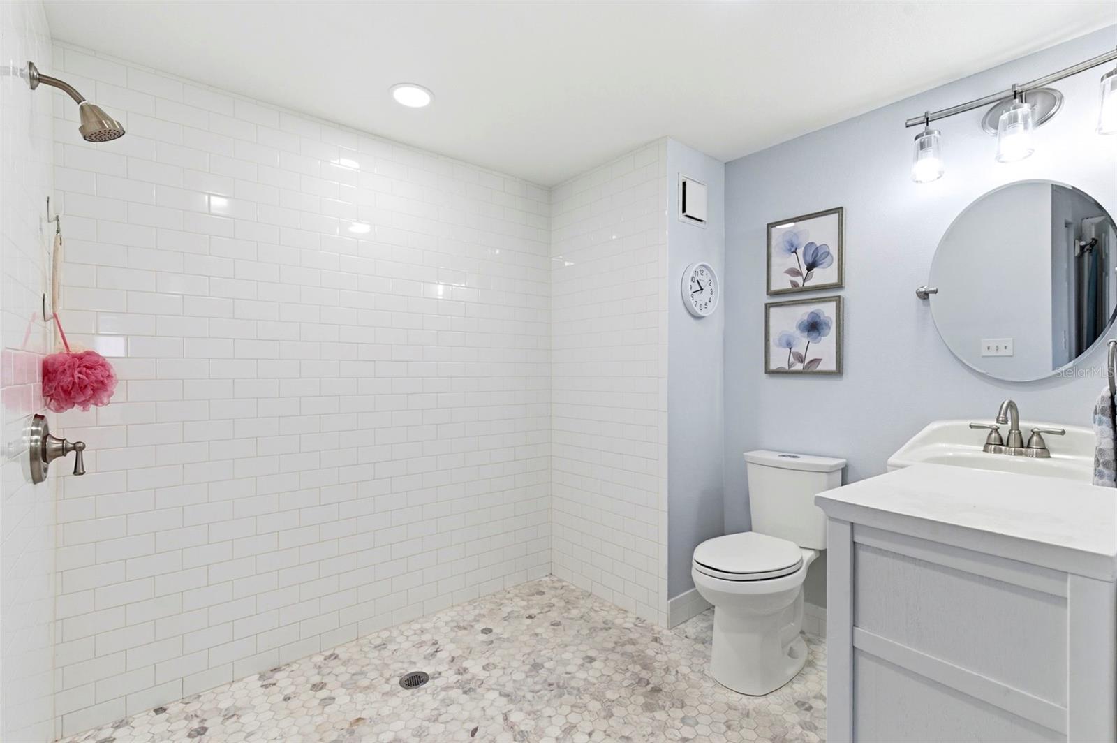 COVE CAY VILLAGE IV, CLEARWATER, FL, 33760