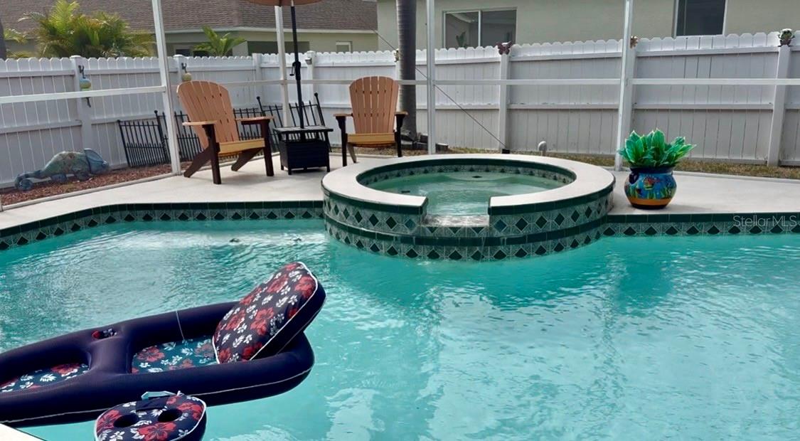 10632 LAKE VISTA DR, SEMINOLE, FL, 33772
