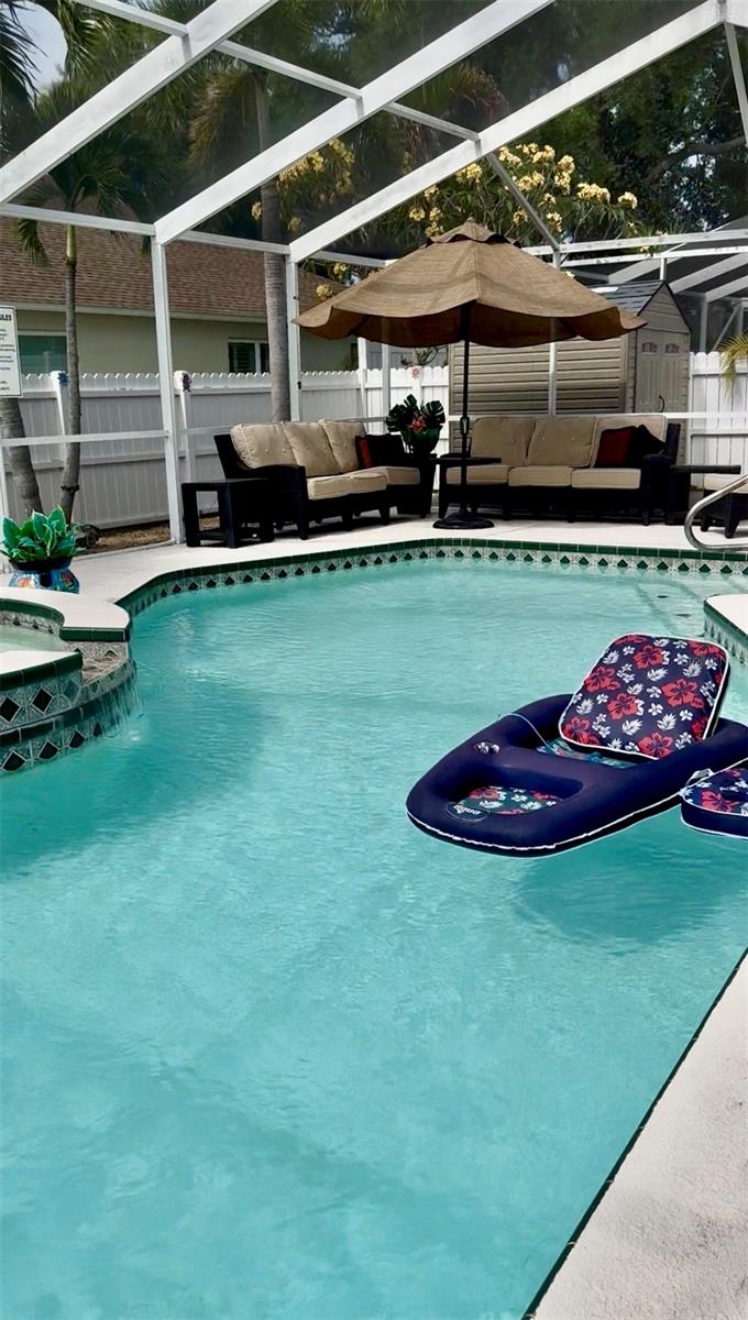 10632 LAKE VISTA DR, SEMINOLE, FL, 33772