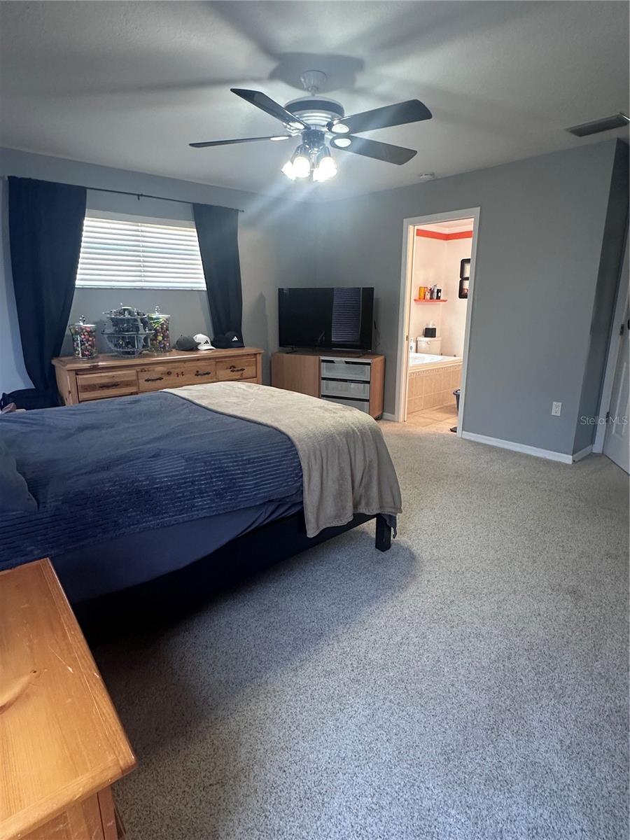 10632 LAKE VISTA DR, SEMINOLE, FL, 33772