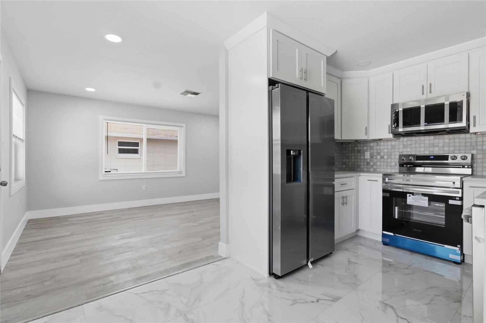 3042 BAHIA AVE, HOLIDAY, FL, 34690