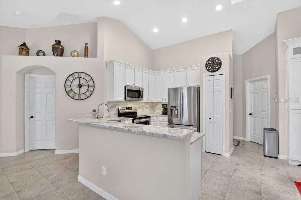 9506 PECKY CYPRESS WAY, ORLANDO, FL, 32836