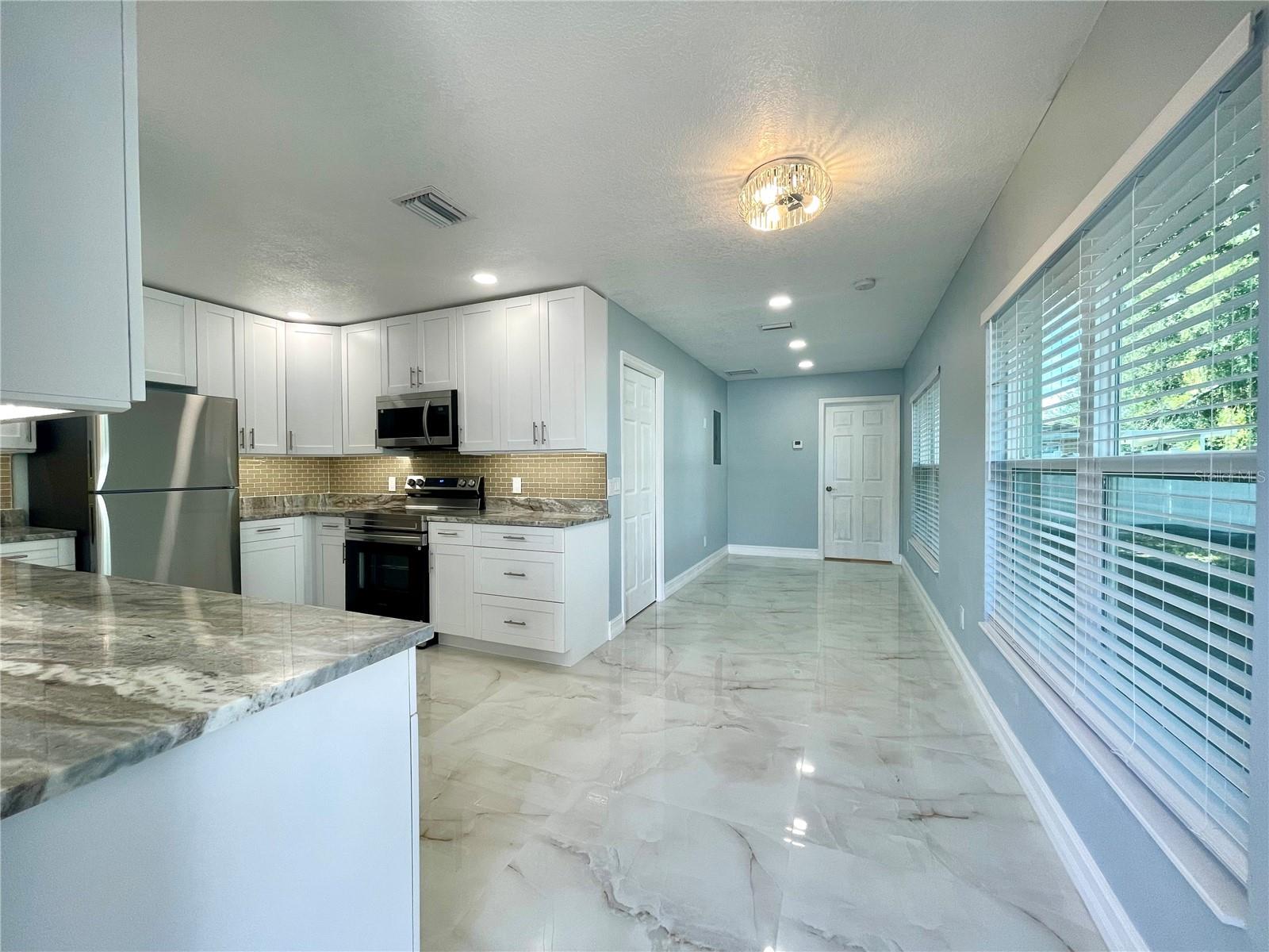 8503 WOODWICK CT, TAMPA, FL, 33615