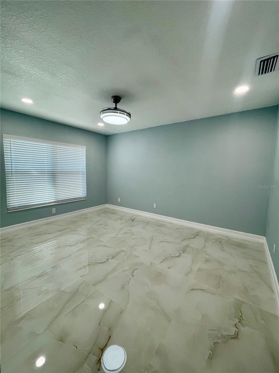 8503 WOODWICK CT, TAMPA, FL, 33615