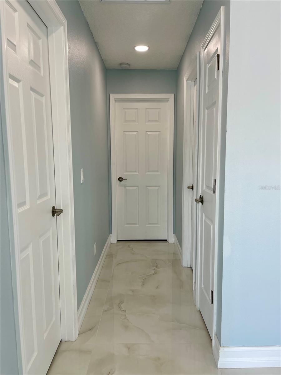 8503 WOODWICK CT, TAMPA, FL, 33615