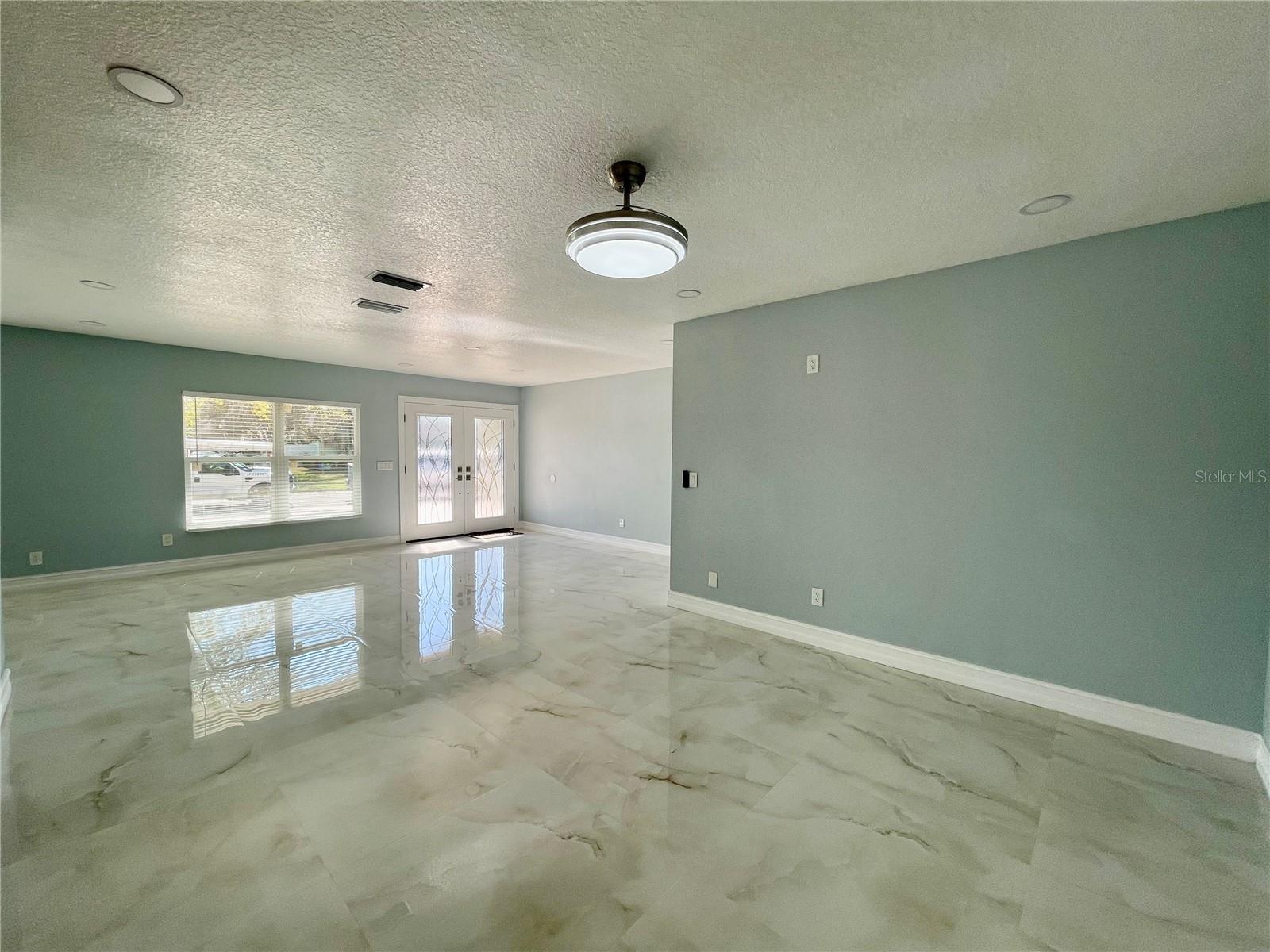 8503 WOODWICK CT, TAMPA, FL, 33615