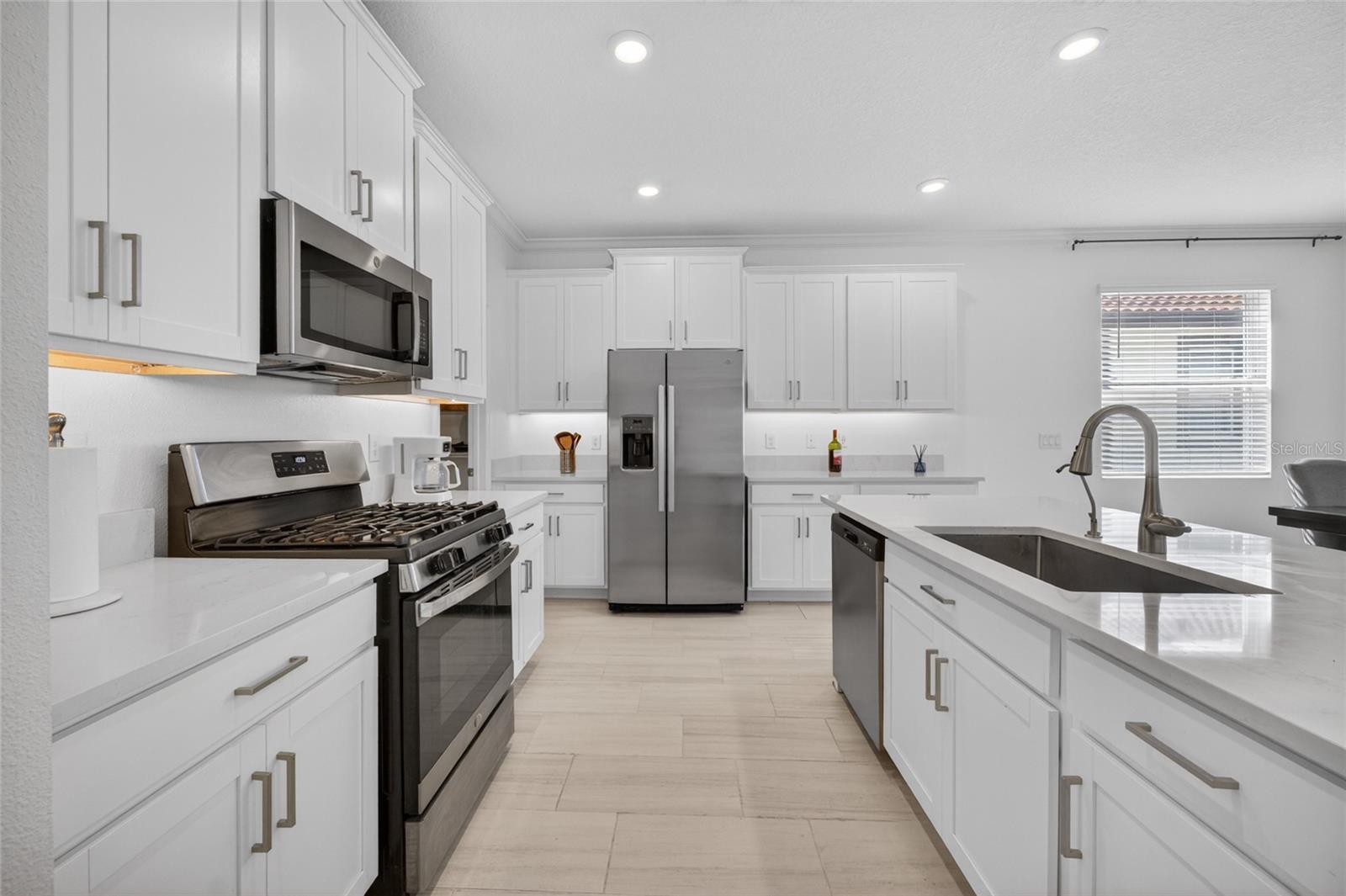 5513 LITTLE PATH DR, WIMAUMA, FL, 33598