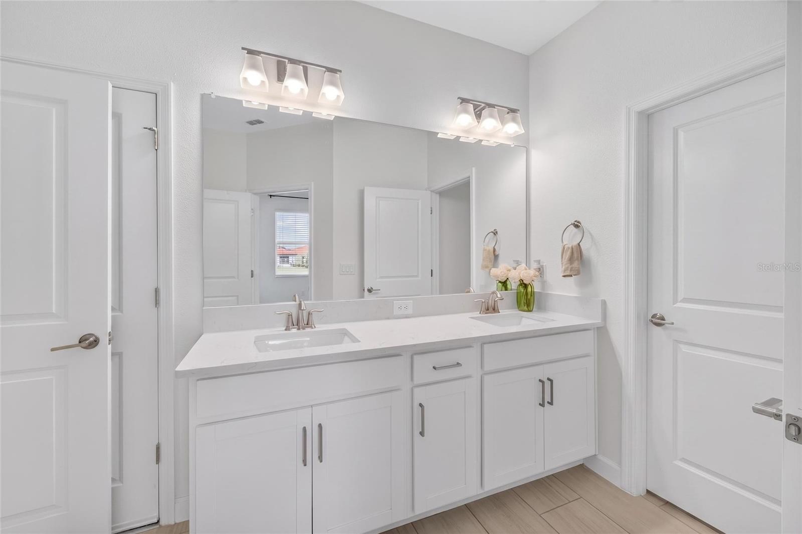 5513 LITTLE PATH DR, WIMAUMA, FL, 33598