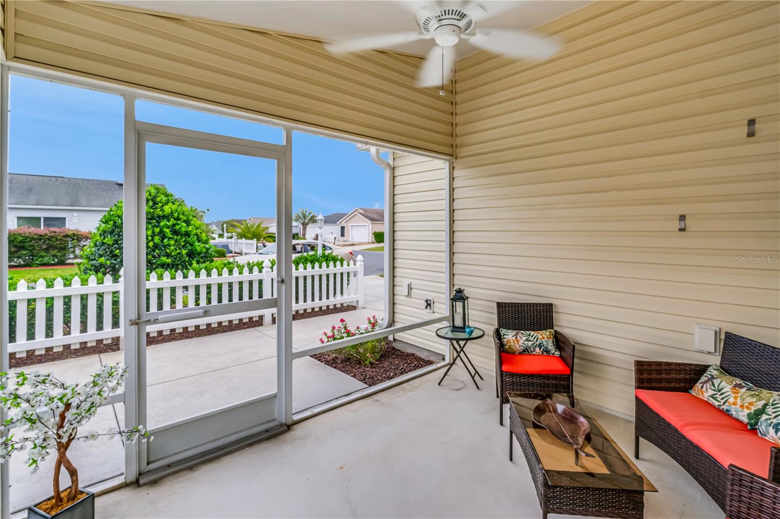 1806 QUEENSBURY TER, THE VILLAGES, FL, 32162