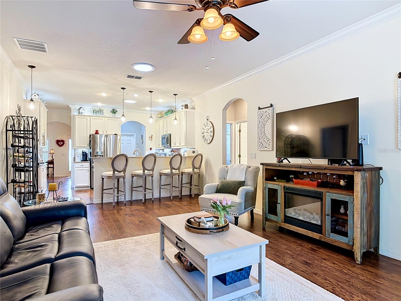 354 CHURCHILL DOWNS BLVD, DELAND, FL, 32724